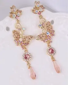 バタフライ ドロップピアス♡スワンキス アンクルージュ 量産型 キャバドレス