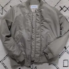 Item thumbnail for item 33517153-419b-46e2-808c-0c40d4588aad