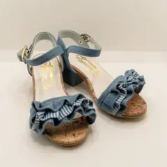 【新品未使用】フリル付きデニム風サンダル