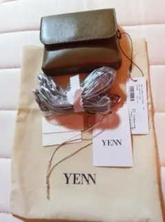 YENN新品★チェーンベルトポーチ週末までの出品！