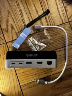 ORICO MiniDock Mac mini M4用 10-IN-1 ハブ