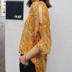 EMODA（エモダ）スリットショルダーコンビトップ（新品タグ付き）