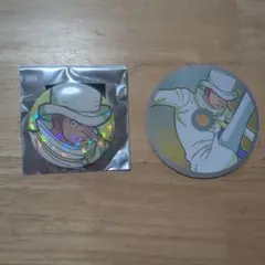 ONEPIECEマルイ出張店ホログラム缶バッジ CD風カード カク