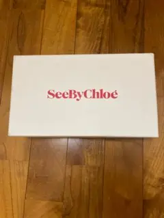 クロエサンダル