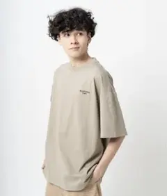 ベージュ Tシャツ Lサイズ シンプルロゴ