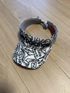 美品 new balance サンバイザー