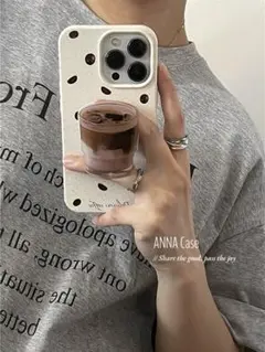 【人気商品】iPhoneケース　15Pro　コーヒー　スマホグリップ　白　韓国