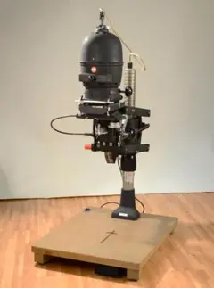 フォコマートIIc 専用　35ｍｍネガキャリア　ライカ純正 960px-Leitz_Focomat_IIc_(side).JPG