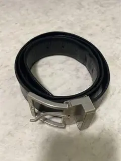 BURBERRY 黒レザーベルト