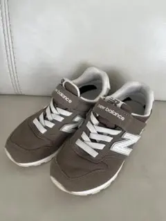 new balance 996ブラウン ／18㎝