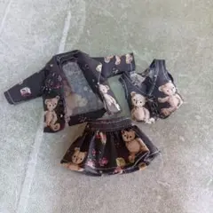 Item thumbnail for item d0e841ef-69bb-485f-827f-df27815a30a7