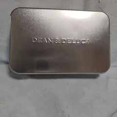 DEAN & DELUCA 金属製小物入れ