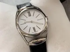 GUCCI ホースビットクォーツ 文字盤白 140.4 レディース 腕時計 新品