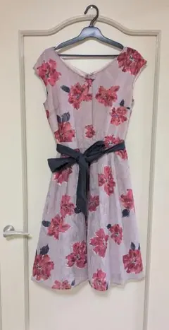 プロポーションボディドレッシング　フラワー　ワンピース　花柄　ピンク