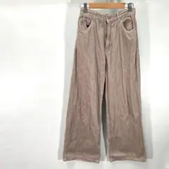 ベージュ ストライプ パンツ Mサイズ　ストライプ柄　動きやすい　64