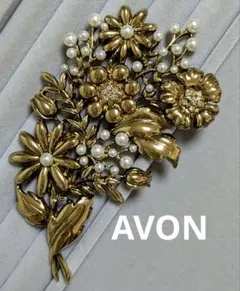2508143◎AVON◎大きな花のブローチ