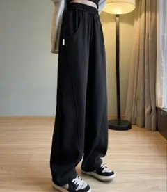 Mela SLASH SWEAT PANTS ブラック　Mサイズ　新品