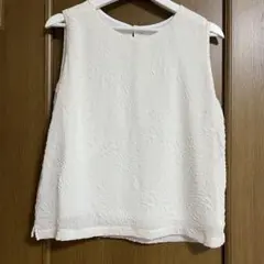 タンクトップ