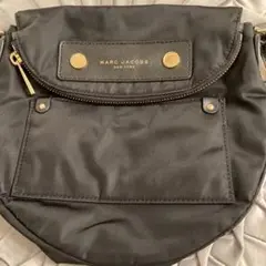 MARC JACOBS ブラック ショルダーバッグ　ナイロン