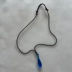 ブルーネックレス