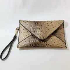クラッチバッグ