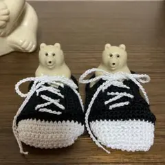 しろくま貯金箱　No.730 ガチャ　スニーカー　靴　黒