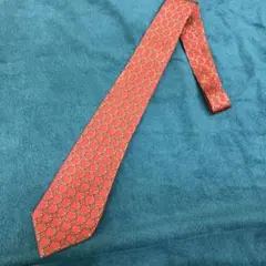 HERMES シルク ネクタイ 赤 幾何学模様