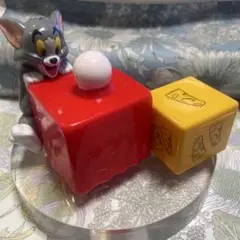 トムとジェリー トムフィギュアチーズブロック付き