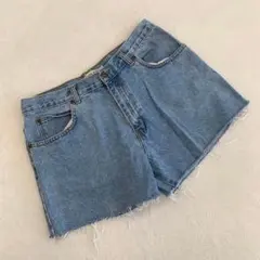 ⭐️relaxed⭐️ ショートパンツ　ブルーデニム　切りっぱなし　古着　販売品