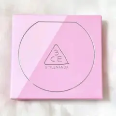 Item thumbnail for item b0d79a36-25a3-42ce-b4f5-a97a21e4dcbc