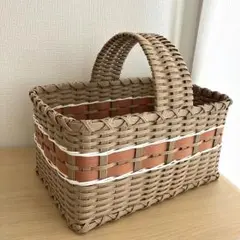 バスケット　大きめ　持ち手太め　かご　ハンドメイド クラフトテープ