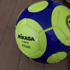 フットサルボール