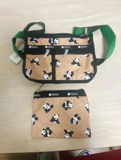 新品Lesportsacレスポートサック　ショルダーバッグ　　パンダ