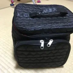 化粧ポーチ