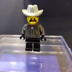 LEGO ミニフィグ 保安官