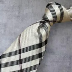 C156/BURBERRY BLACK LABEL ネクタイ ハウスチェック 白