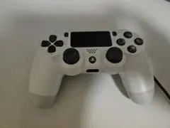 ホワイト PS4 コントローラー 有線