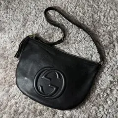 GUCCI 【美品】ソーホーGG ロゴレザーショルダーバッグ