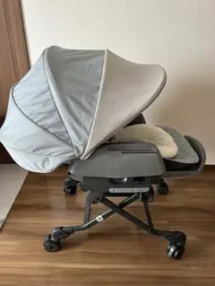【送料込】　美品　コンビ　ネムリラ　オートスイング　EG おまけ付