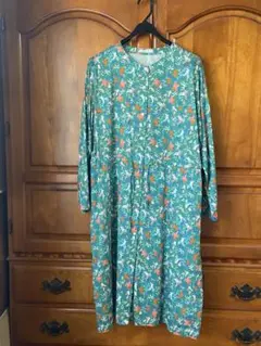 シンプルライフ☆花柄シャツワンピース（長袖）☆Lサイズ☆新品同様、極美品