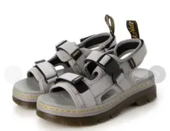 Item thumbnail for item 836fa73f-c6bb-42fb-b519-f67e9a0a1096