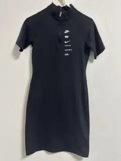 ナイキ　ブラック ワンピース XS