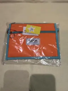 Item thumbnail for item c2e49c31-2e3a-4d0f-9c0d-7bf88a69170e