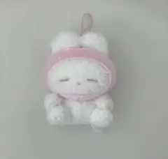 うさぎのねむちゃん　マスコットぬいぐるみ いちごずきん