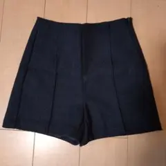 【ＧＵ】ジーユー　レディース紺色 ハイウエストショートパンツ