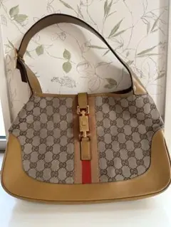GUCCI GG柄 シェリーライン キャンバス ショルダーバッグ