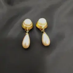 カールラガーフェルド ビンテージ イヤリング