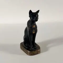 古代エジプト　バステト　猫の女神　フィギュア　置物