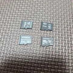 MicroSDカード　64GB×４枚