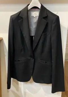 Item thumbnail for item 5f454224-bd51-4f06-bedf-4eab188b957a